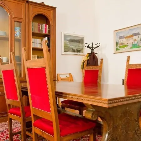 Lo Di Joyce Bed and Breakfast Τεργέστη