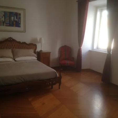 Lo Di Joyce Bed & Breakfast 3*